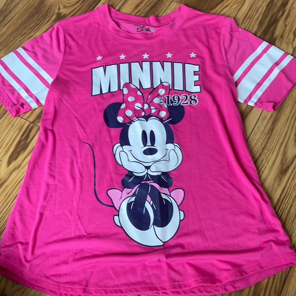 Disney Minnie shirt